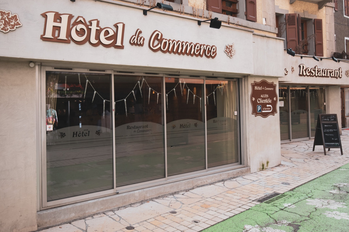 Hôtel Le commerce