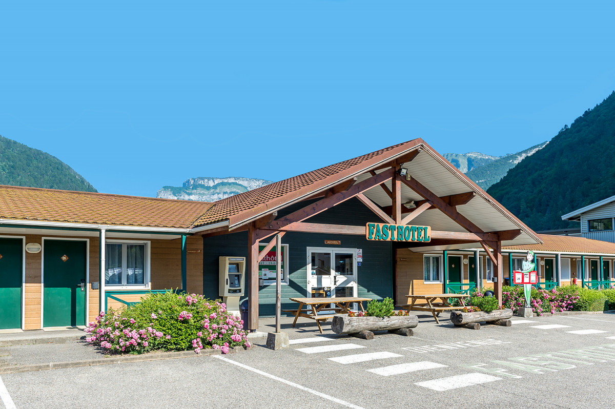 Vue extérieure Fasthôtel Thônes