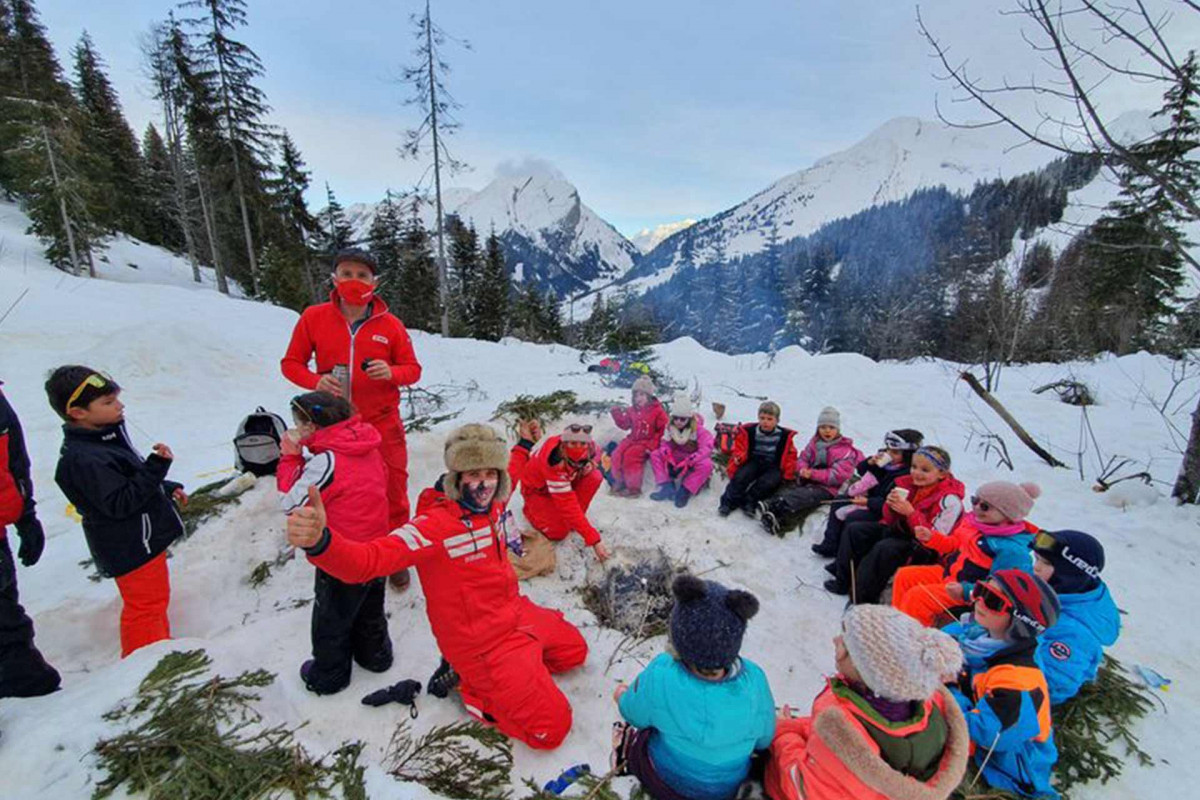 French ski school_Manigod