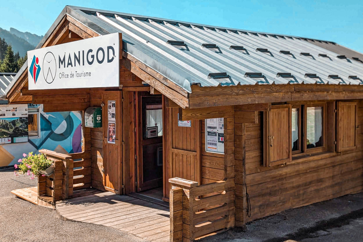 Tourist-Information Merdassier_Manigod - © OT Manigod Tourist-Information Merdassier_Manigod