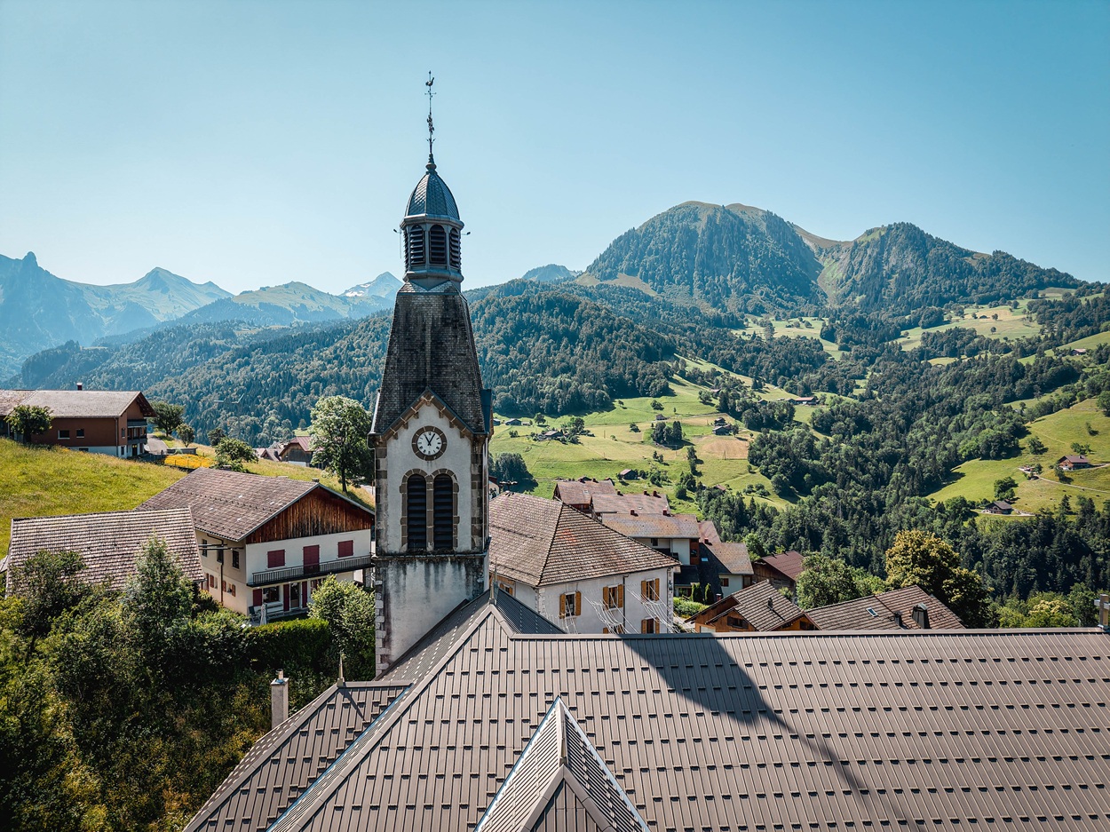 Dorf Manigod - &copy; OT Manigod