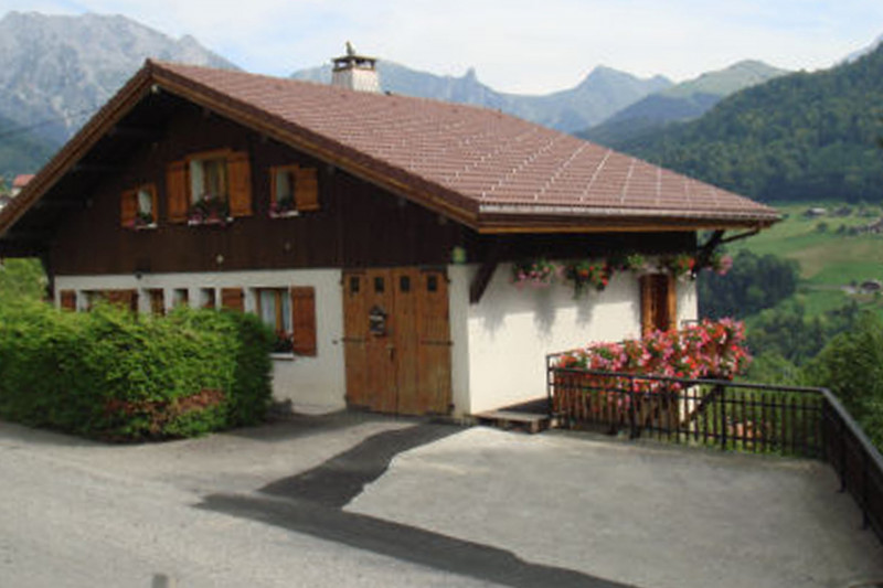 Apt dans villa 