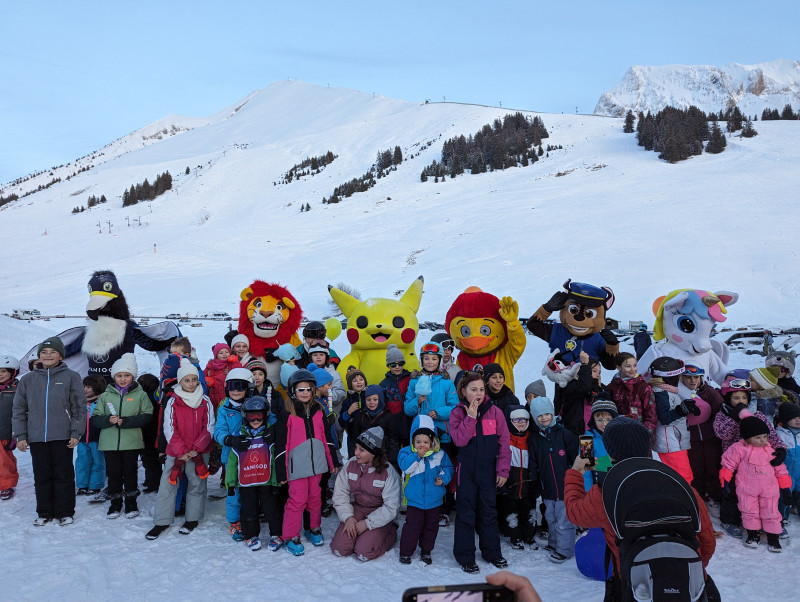 Descente des mascottes_Manigod
