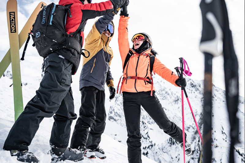 Sortie en ski de randonnée avec un guide_Manigod