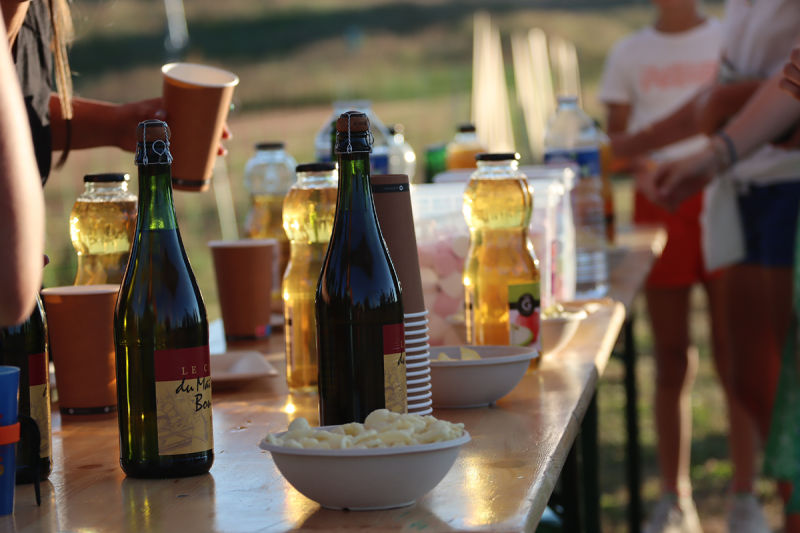 Apero sunset - © OT Manigod / M.Sauvage Apero sunset