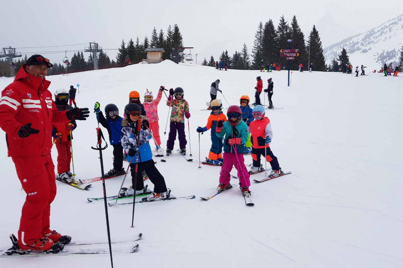 Ecole du Ski Française - © OT Manigod Ecole du Ski Française