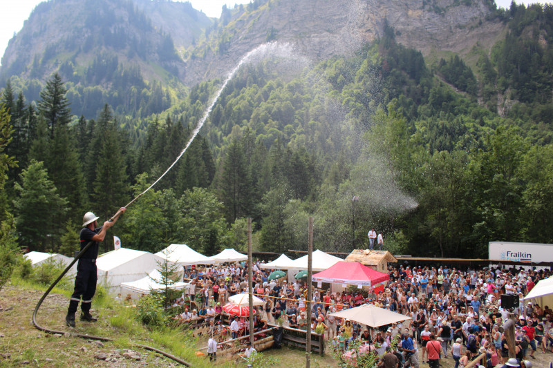 Fête Sous l'Aiguille - © OT Manigod Fête Sous l'Aiguille