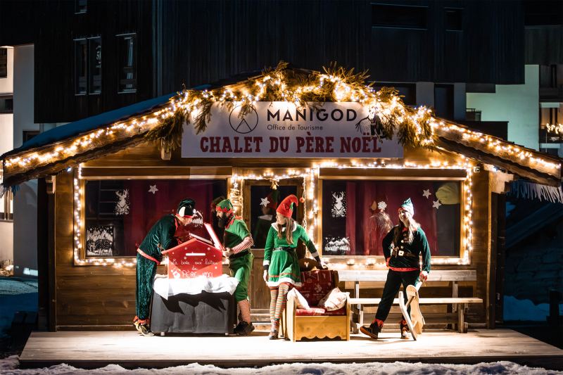 Das Weihnachtsmann-Chalet wird in Merdassier aufgebaut!_Manigod