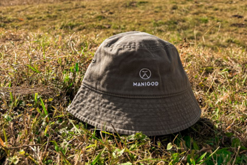 Bob logoté Manigod kaki