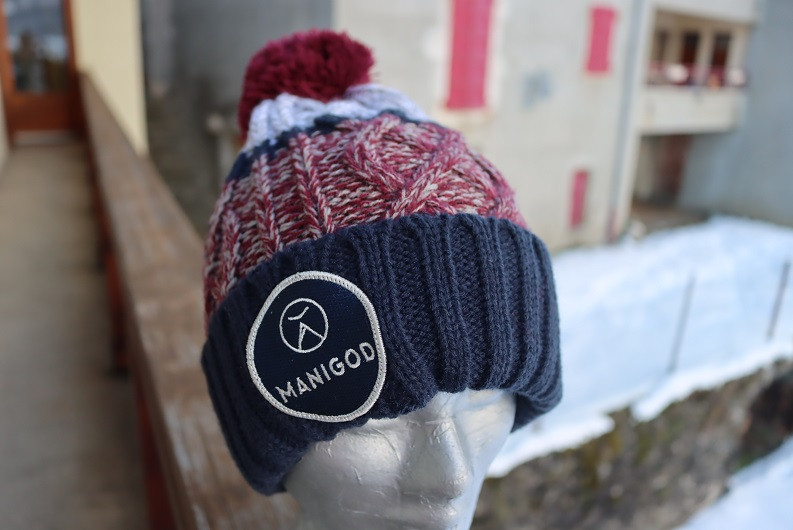 Bonnet Manigod en laine tricolore