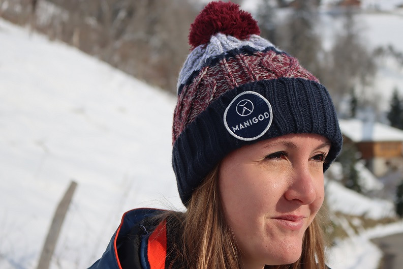 Bonnet en laine tricolore